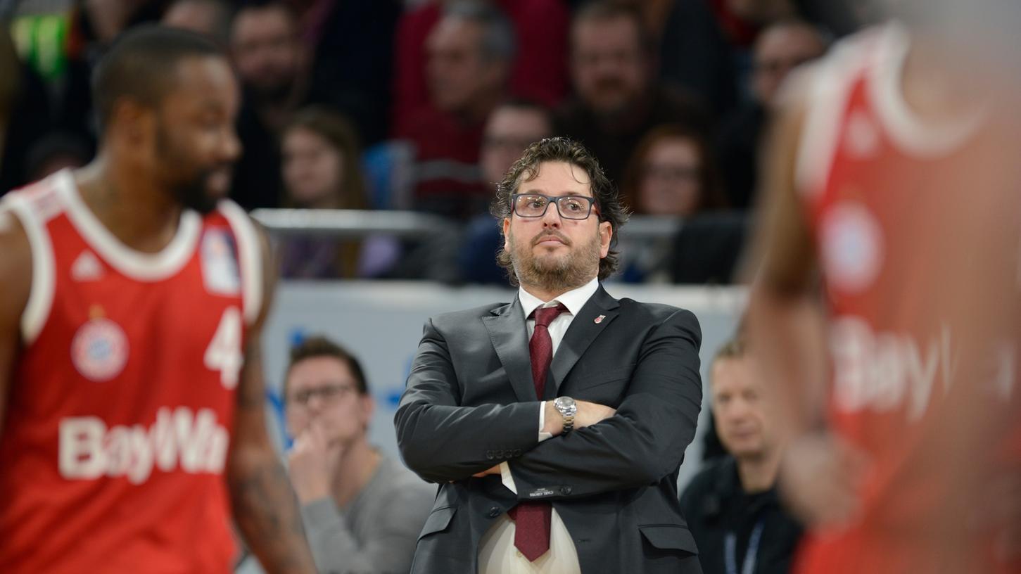 Brose-Baskets-Coach Andrea Trinchieri sieht die Bayern in der Pole-Position.