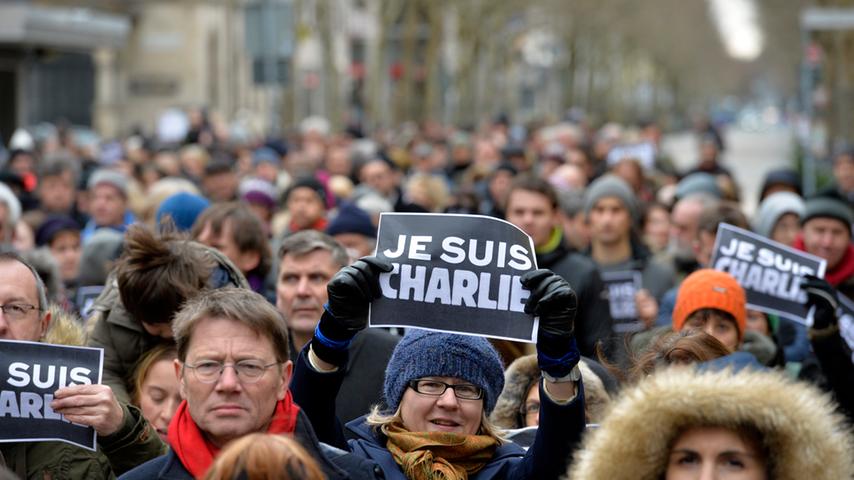 Am Mittwoch stürmten radikale Islamisten die Redaktion der Satirezeitung "Charlie Hebdo" in Paris. Bei dem Anschlag starben zwölf Menschen.
