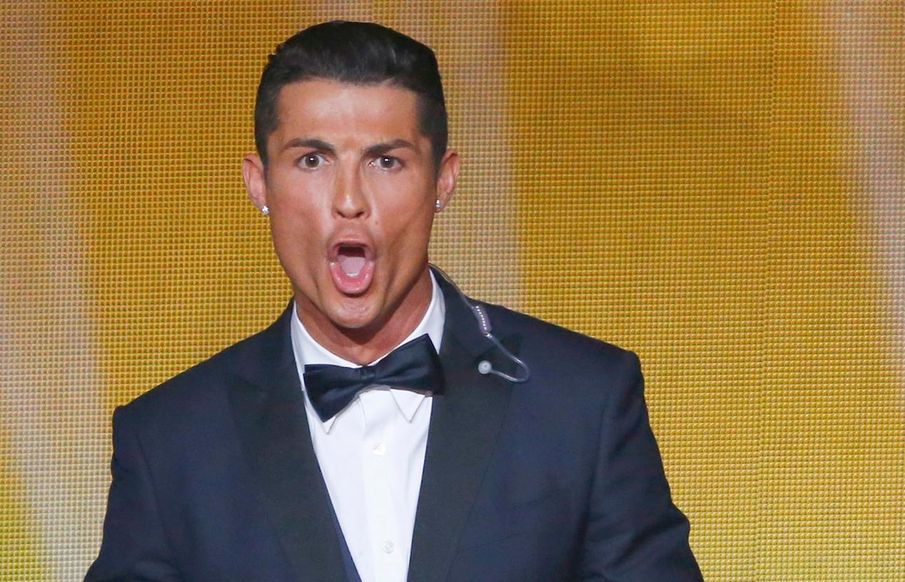 Läuft bei Cristiano Ronaldo: Bei so viel Geld kann man schon mal jubeln.