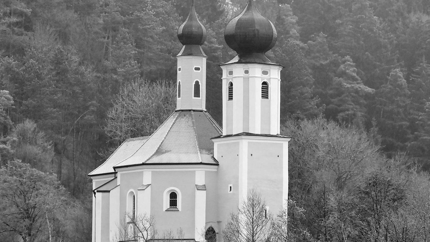 Glocken von St. Sebastian in Breitenbrunn rufen zur Messe