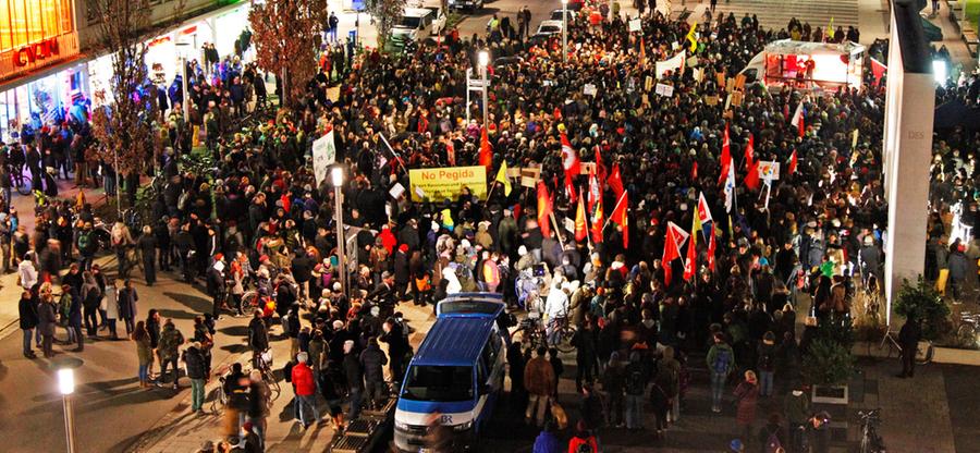 Gegen Pegida, für Toleranz: Nürnberger gehen auf die Straße