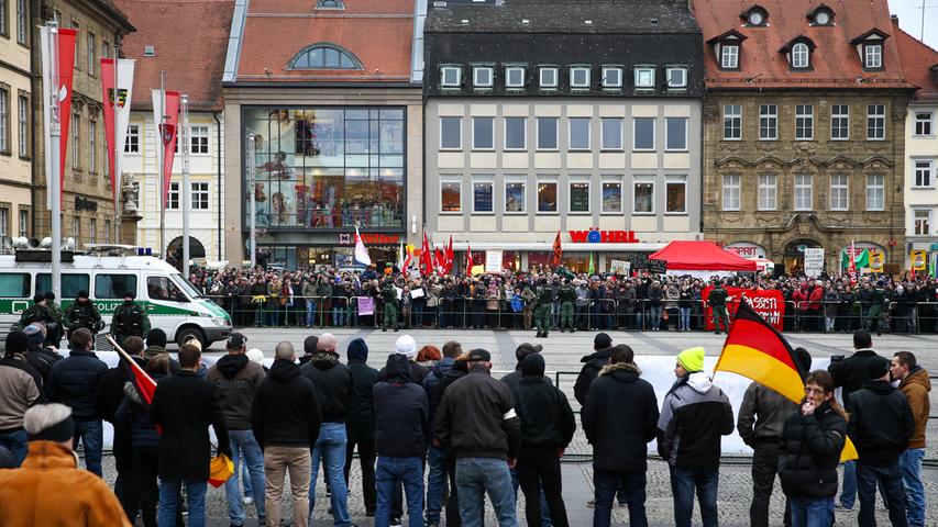 Auf breiten Widerstand stießen 40 Rechte während einer Kundgebung am Samstag in Bamberg.