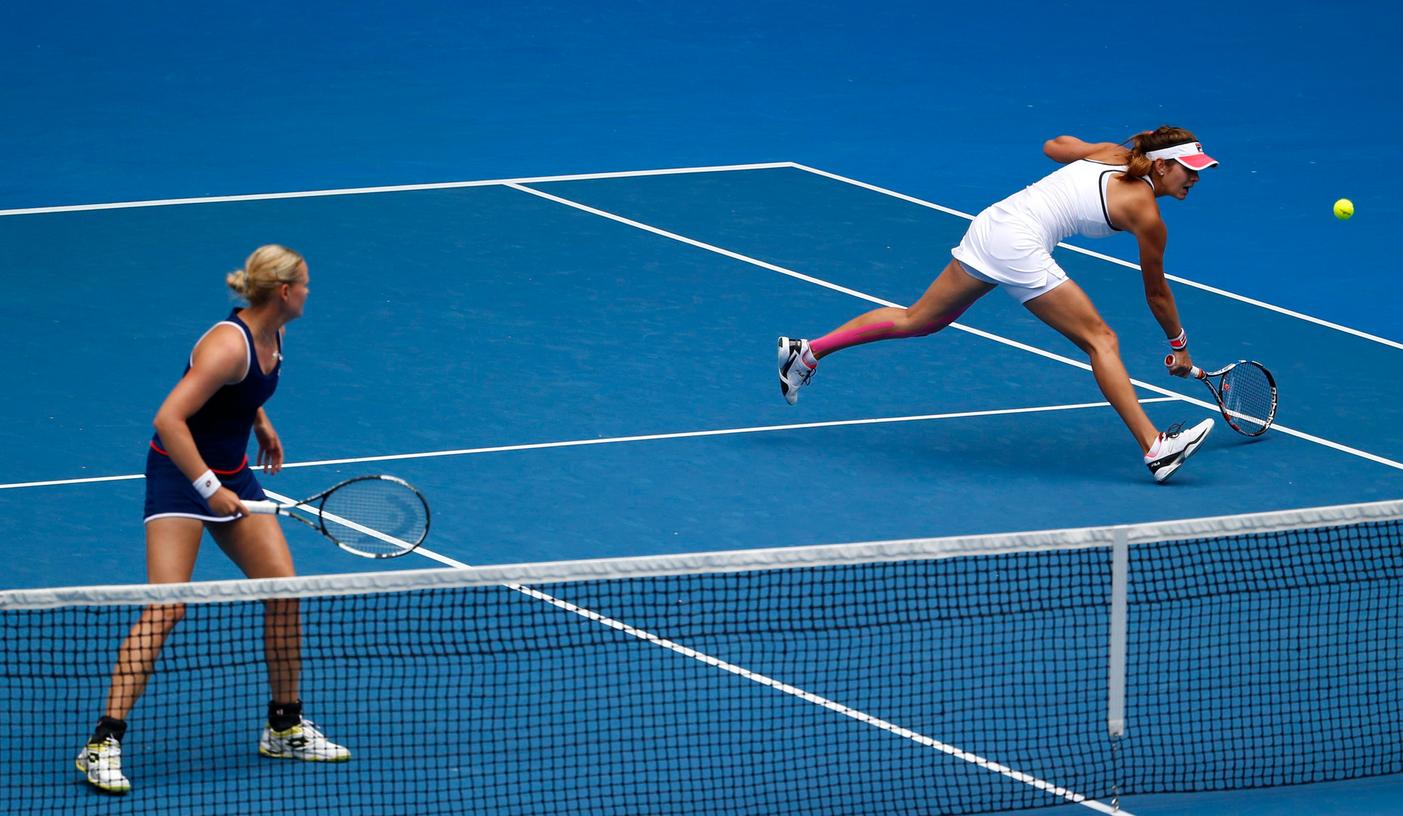 Schluss in der vorletzten Runde: Julia Görges und Anna-Lena Grönefeld haben bei den Australian Open den Final-Einzug verpasst.