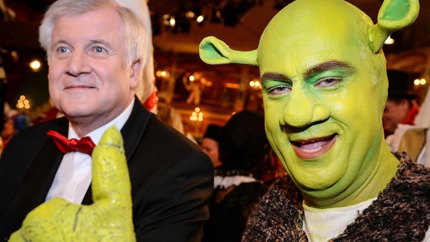 Zum Frankenfasching 2014 posierte Söder als Shrek - hier mit seinem Chef, Ministerpräsident Horst Seehofer.