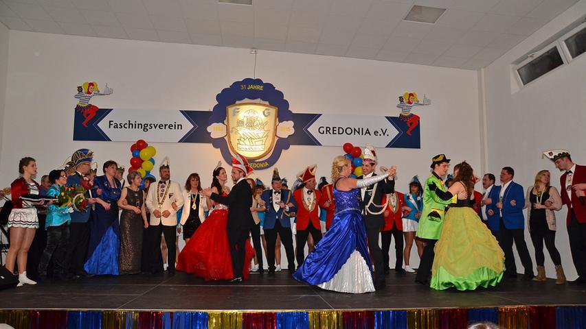 Gredonia: Schwungvolle Prunksitzung mit Show, Tanz und viel Humor