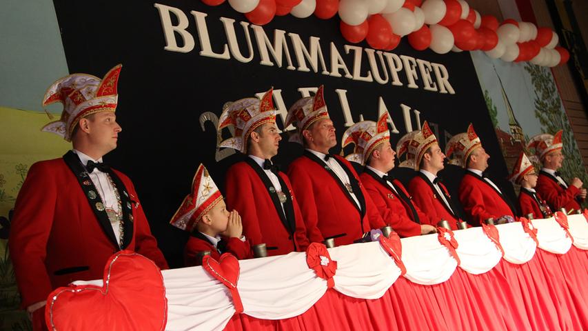 Gala-Prunksitzung in Weisendorf: Blummazupfer Helau!