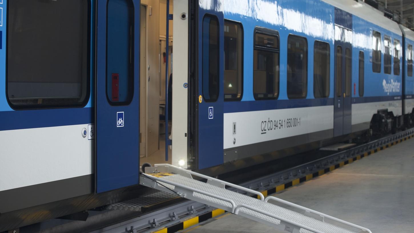 Nürnbergs Oberbürgermeister Ulrich Maly plädiert für eine Verlängerung des Vertrags zwischen der BEG und der Deutschen Bahn..