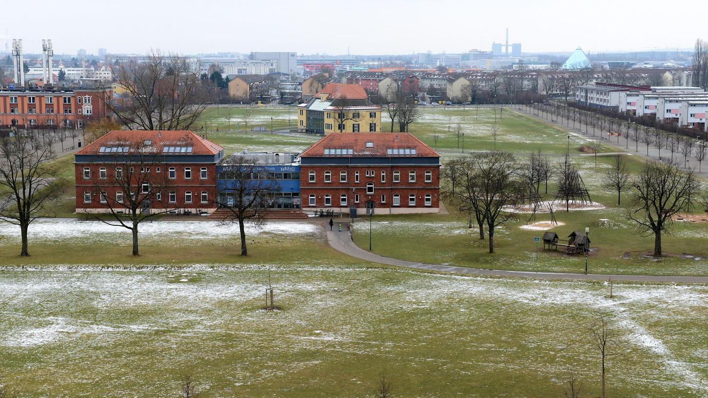 Hochschul-Anbau im Park: Stadt Fürth sucht nach Alternativen