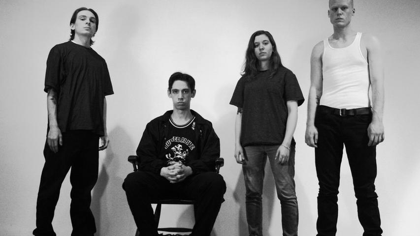 Die Hardcore-Band aus Pennsylvania wurde im Jahr 2008 gegründet hat 2020 ihr viertes Studioalbum 'Underneath' veröffentlicht. Die Hardcore-Band aus Pennsylvania wurde im Jahr 2008 gegründet hat 2020 ihr viertes Studioalbum 'Underneath' veröffentlicht.