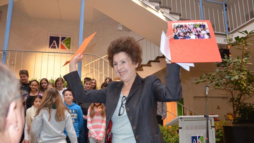 Emotionaler Abschied am AKG: Rektorin Dr. Fuchs geht in Ruhestand