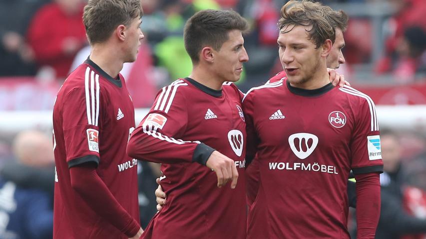 Am nächsten Spieltag geht's dann zur Fortuna nach Düsseldorf, wo die Weiler-Truppe ihre Leistung bestätigen muss.
