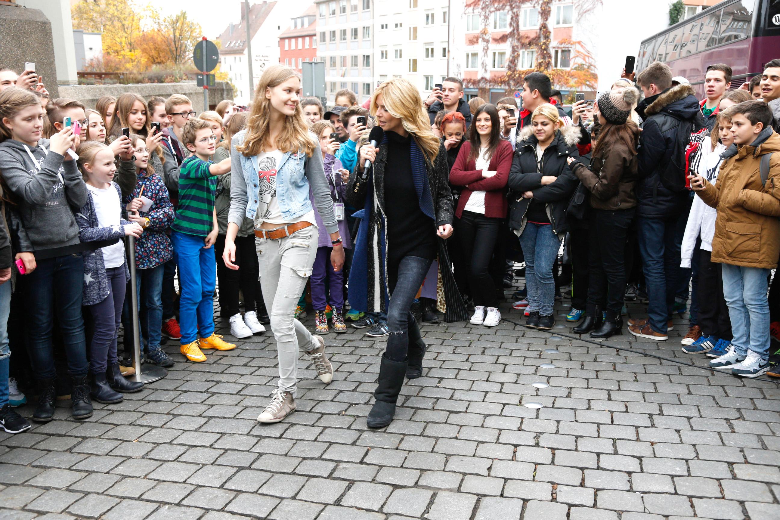 Germany's next Topmodel - by Heidi Klum Laura 2015