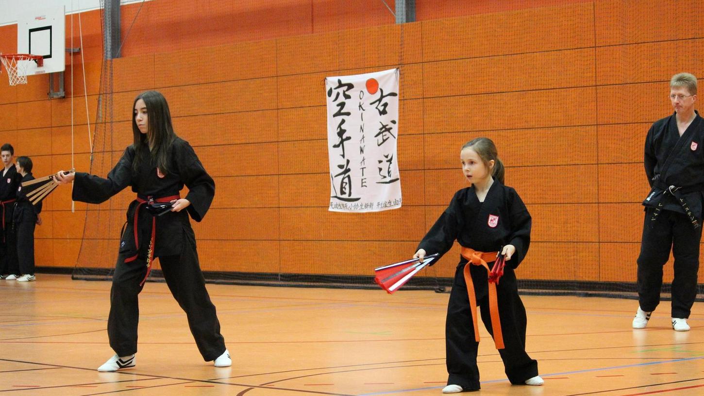 Zu Besuch bei den Neuseser Karate-Kids