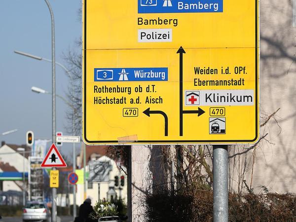 ... und der Bamberger Straße werden Autofahrer Rich­tung Westen immer noch über Burk geschleust statt über die Adenauer- und Willy-Brandt-Allee.