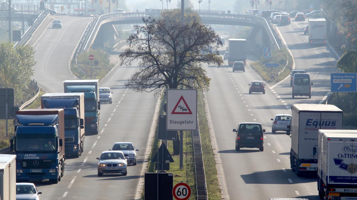 Der Ausbau des Frankenschnellwegs zieht sich weiter hin.