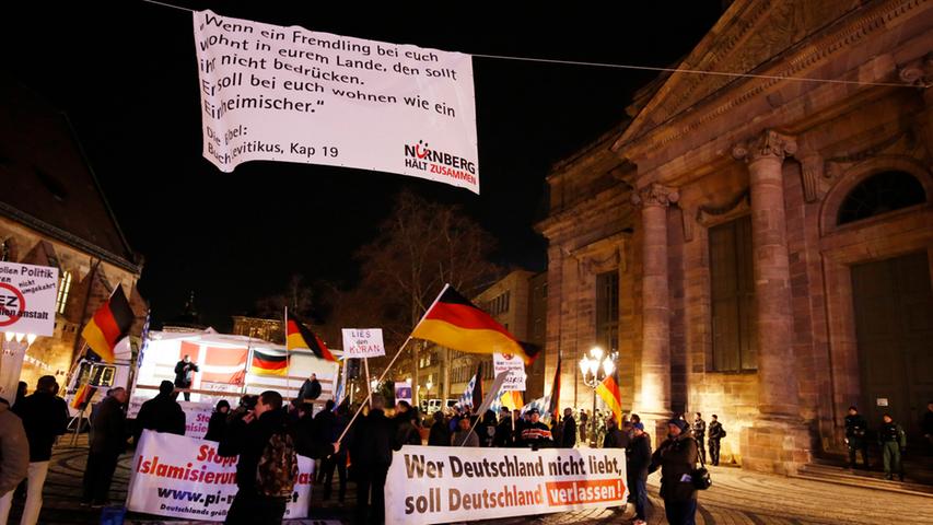 Die erwarteten 100 Teilnehmer konnte "Pegida Nürnberg" nicht mobilisieren.