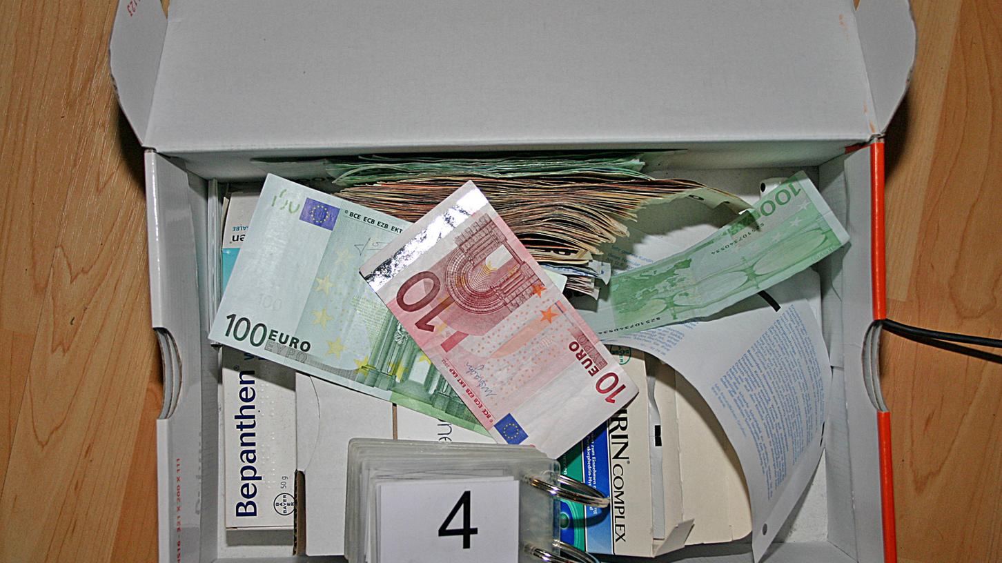 Jurastudent verkauft Drogen im Wert von 500.000 Euro Jurastudent verkauft Drogen im Wert von 500.000 Euro