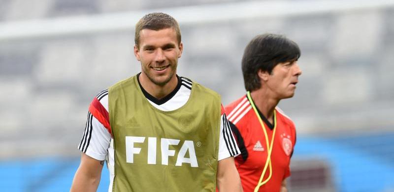 Joachim Löw gibt dem formschwachen Lukas Podolski Rückendeckung.