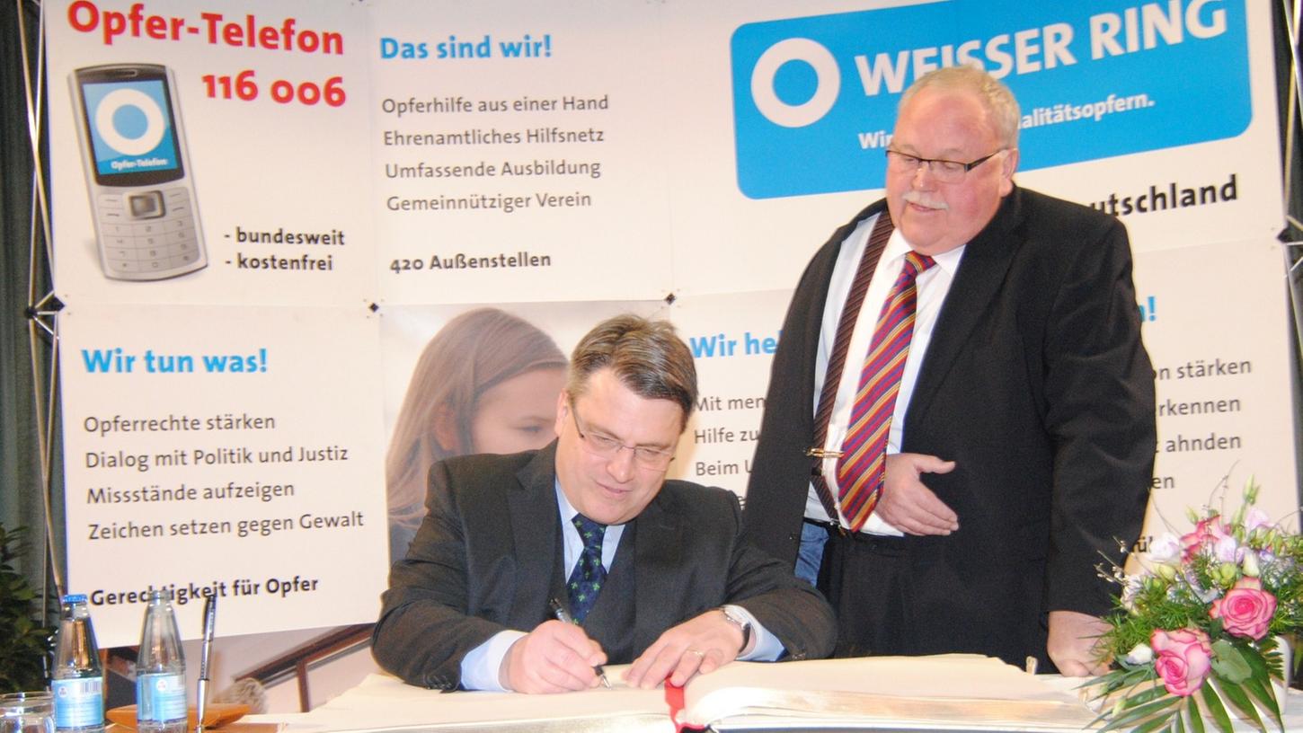 Ein großes Lob vom bayerischen Justizminister Ein großes Lob vom bayerischen Justizminister