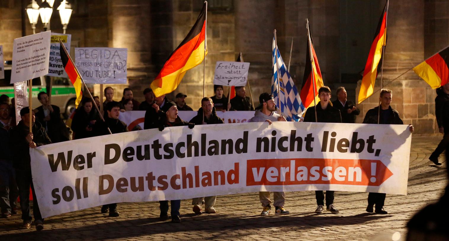 Nach dem neuerlichen Pegida-"Spaziergang" in Nürnberg droht den Islamfeinden jetzt juristischer Ärger.