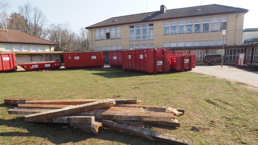Alte Seeweiherschule in Weißenburg muss Neubau weichen