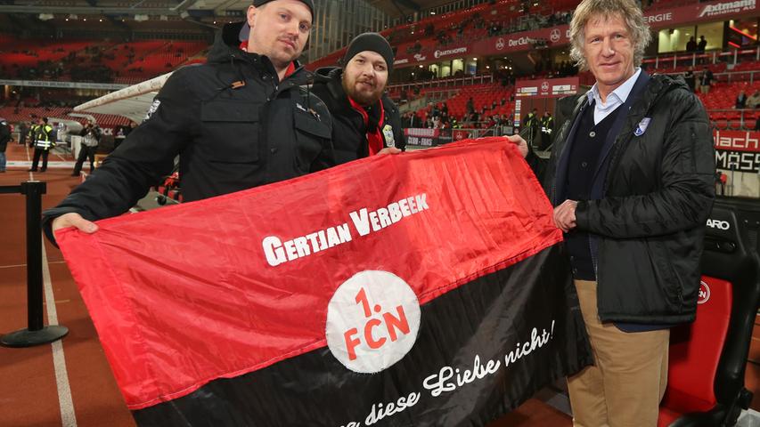 Die Partie zwischen dem 1. FC Nürnberg gegen den VfL Bochum ist nicht nur ein Spiel in der 2. Bundesliga. Es ist auch die Rückkehr von Ex-Trainer Gertjan Verbeek, der nach wie vor viel Zuneigung von den Clubfans erfährt.