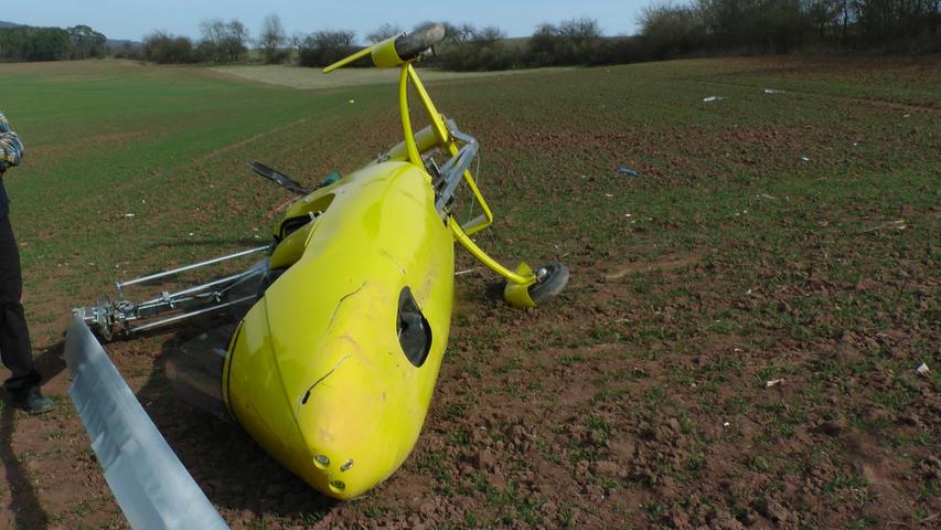 Gyrocopter stürzt bei Pfarrweisach aus 15 Metern Höhe ab 