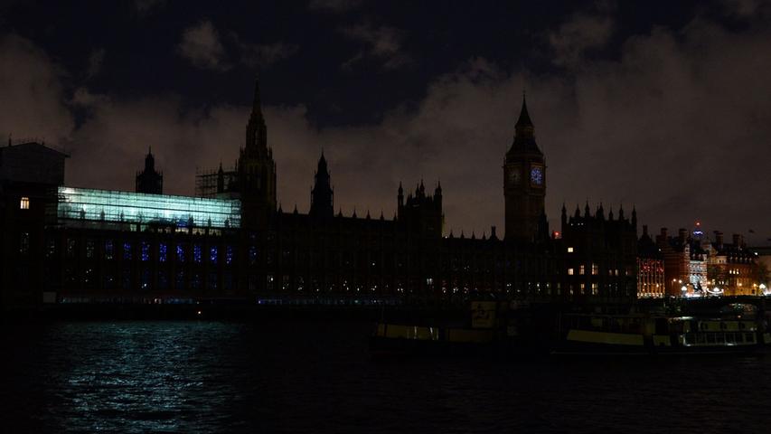 Auch in anderen Hauptstädten Europas gingen für eine Stunde die Lichter aus. Wie hier in London...