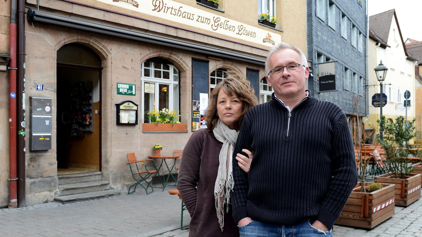 Die Entscheidung fiel ihnen nicht leicht: Susanne Dresel und Peter Heßler schlossen den Gelben Löwen am 2. April.