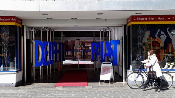 Das frühere Kino ist heute ein Erotik-Shop mit Erwachsenen-Kino untergebracht.