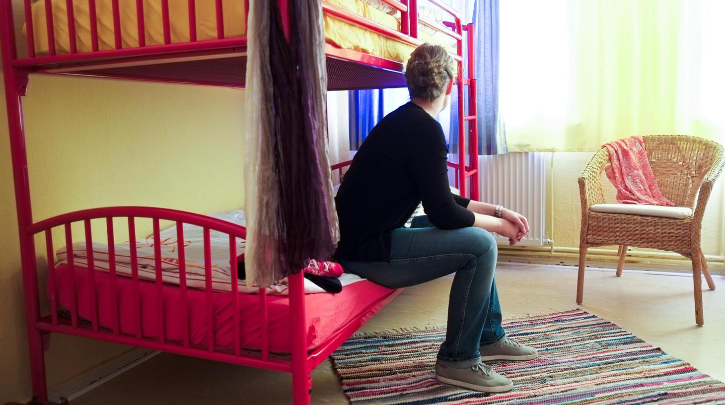 In einem Frauenhaus - das Bild zeigt eine Einrichtung in Niedersachsen - können Frauen, die zuhause Gewalt erleben, Schutz finden.