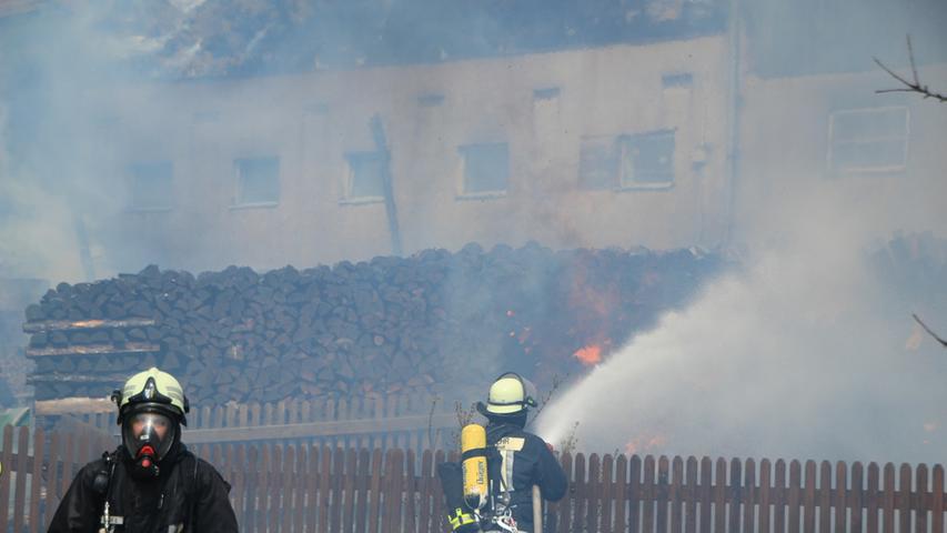 Bauernhof brennt aus: Millionenschaden in der Oberpfalz