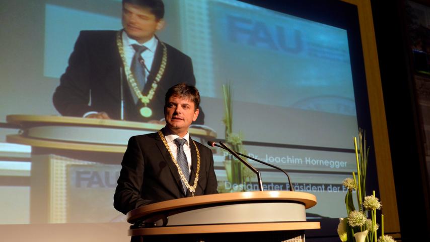 Neuer Präsident für die FAU: Hornegger in Amt eingeführt