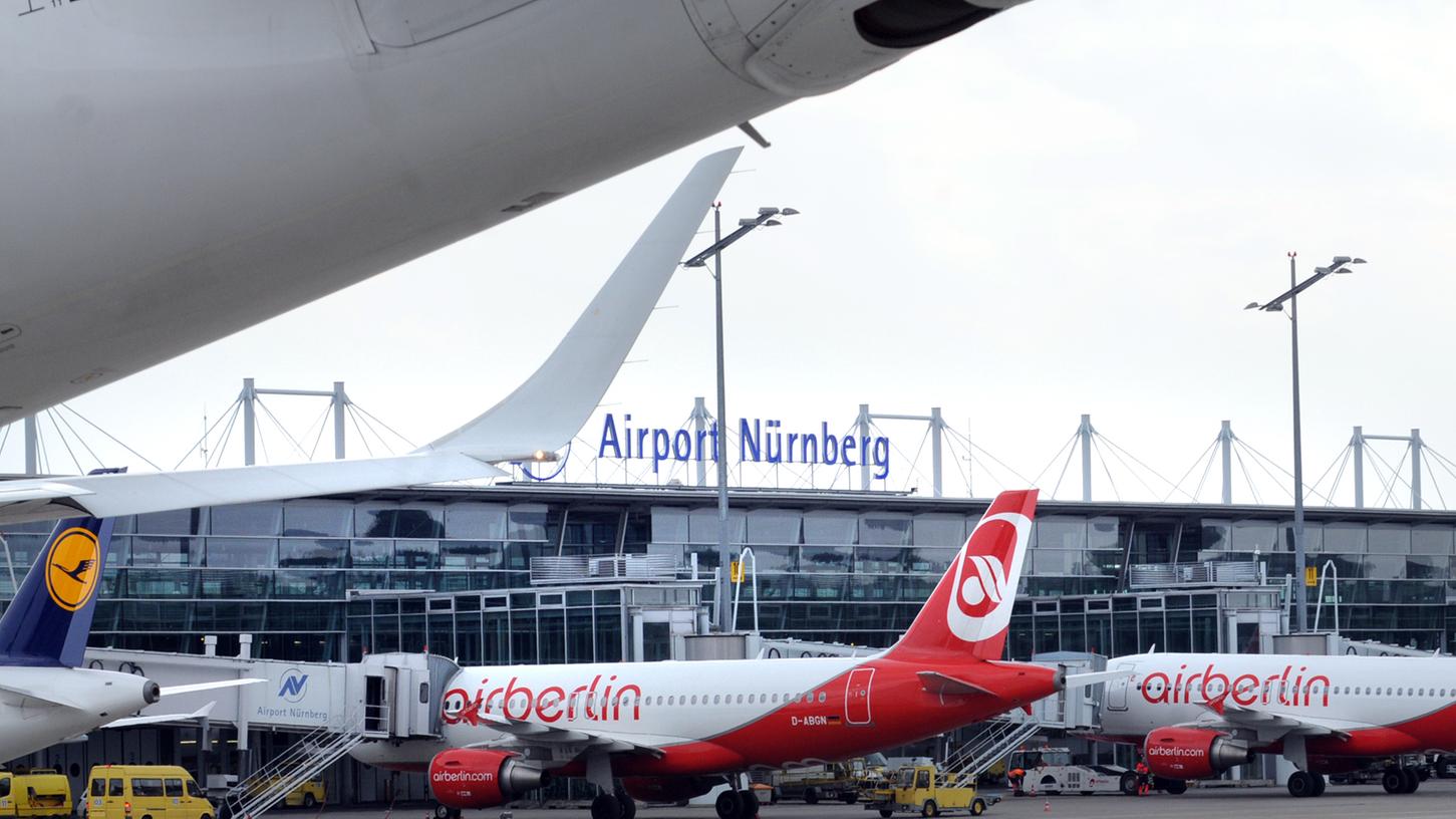 Der Flughafen Nürnberg wird laut Angaben seines Geschäftsführers Karl-Heinz Krüger nicht vom Aus für die dritte Startbahn profitieren.