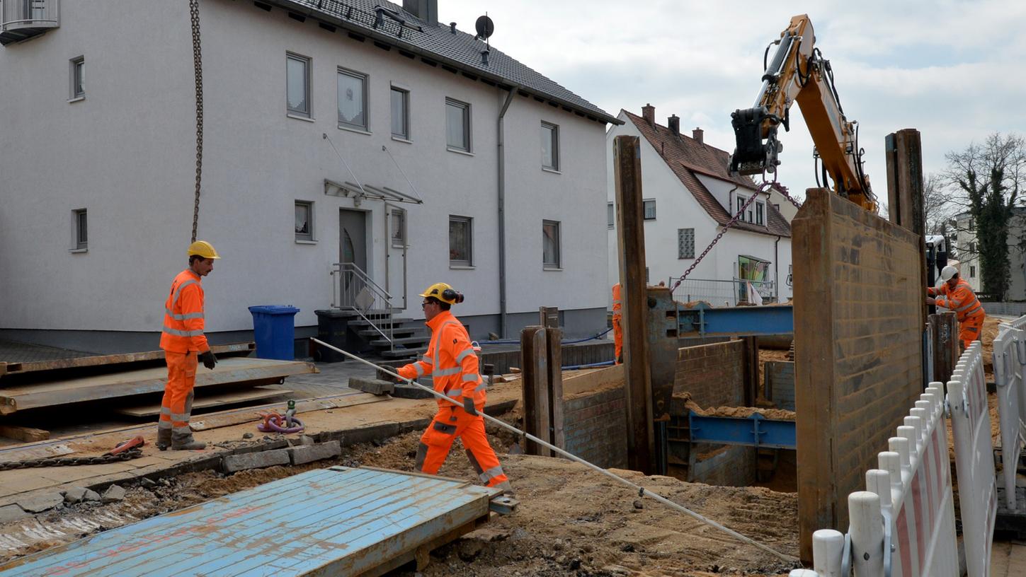 Im Zuge der Sanierung der Eberhard-Faber-Straße samt Einbau eines neues Stauraumkanals nahm in Neumarkt die Diskussion um die Straßenausbaubeiträge so richtig Fahrt auf.