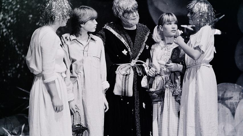 Helga Hoerkens führte Regie bei "Peterchens Mondfahrt", dem bekannten Kinderstück von Gerdt von Bassewitz.