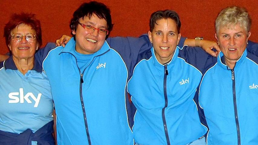 In der Saison 2014/15 spielte die Damenmannschaft der Tischtennisabteilung des TSV Wendelstein (unser Bild) in der 2. Bezirksliga Mittelfranken. Allerdings musste sie mit dem letzten Platz vorlieb nehmen und muss mit 8:28 Punkten in die 3. Bezirksliga absteigen.