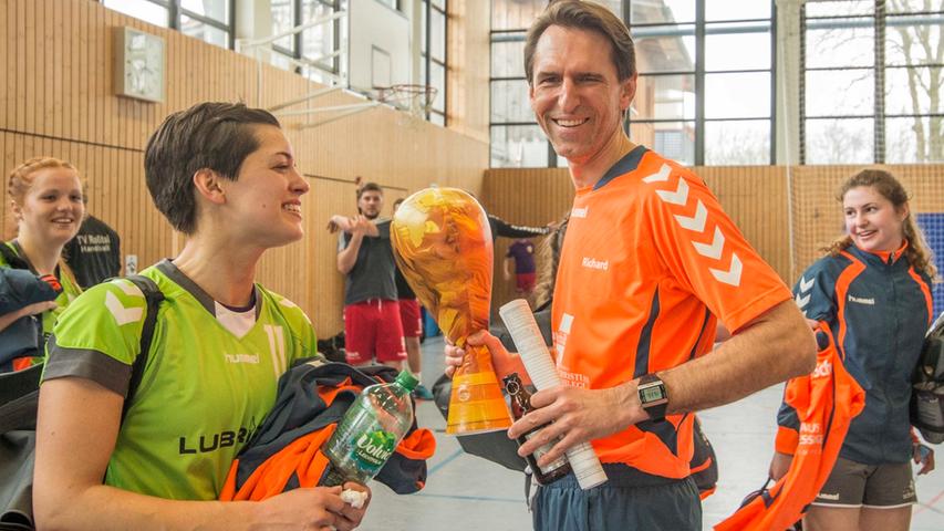 Aufstieg! SG-Handballerinnen besiegten Tuspo Heroldsberg
