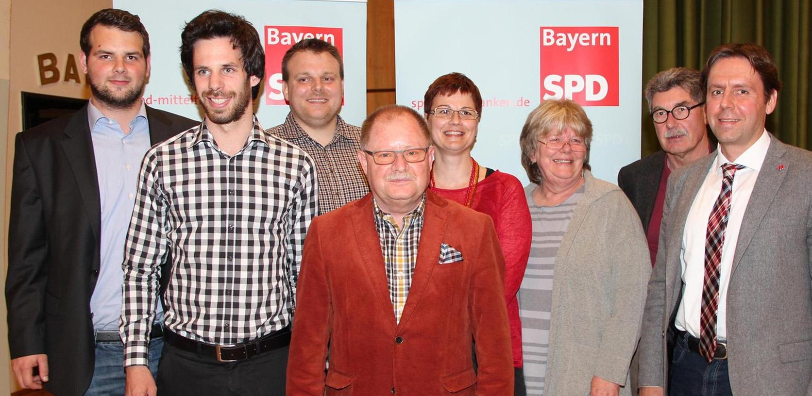 SPD Kreis Roth: Junger alter Vorsitzender bleibt vorn dran