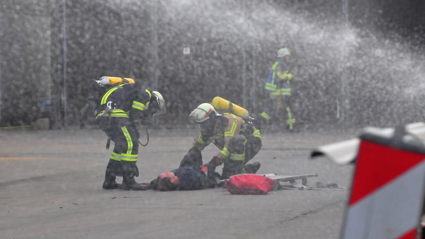 Übung für Ernstfall extrem: Feuerwehr 24 Stunden im Dauereinsatz