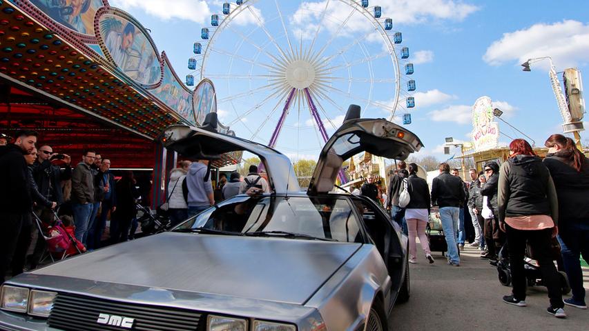 Chevy & DeLorean: Oldtimer auf dem Nürnberger Volksfest