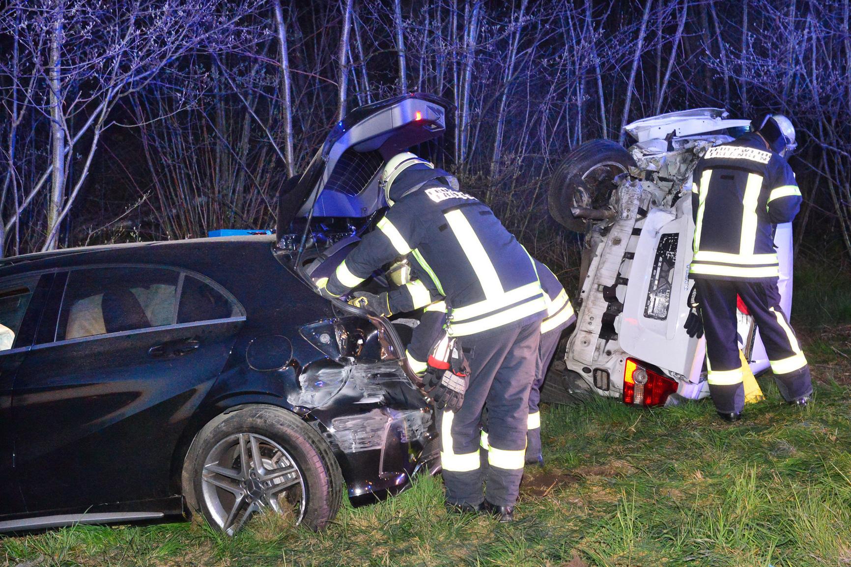 Unfall Auf A3: Angetrunkener Mann Fährt Mit Mercedes Auf Volvo Auf ...