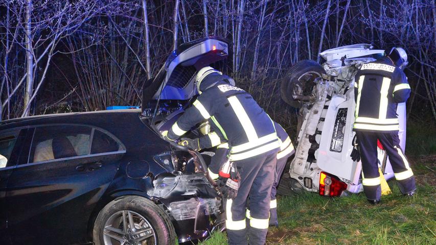 Unfall auf A3: Angetrunkener Mann fährt mit Mercedes auf Volvo auf