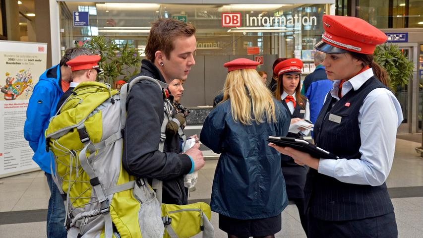 Die Suche nach Ersatz: Belebter Hauptbahnhof trotz Bahnstreik