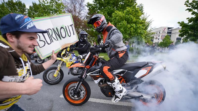 Tausende Motorradfahrer pilgerten zur Sternfahrt nach Kulmbach