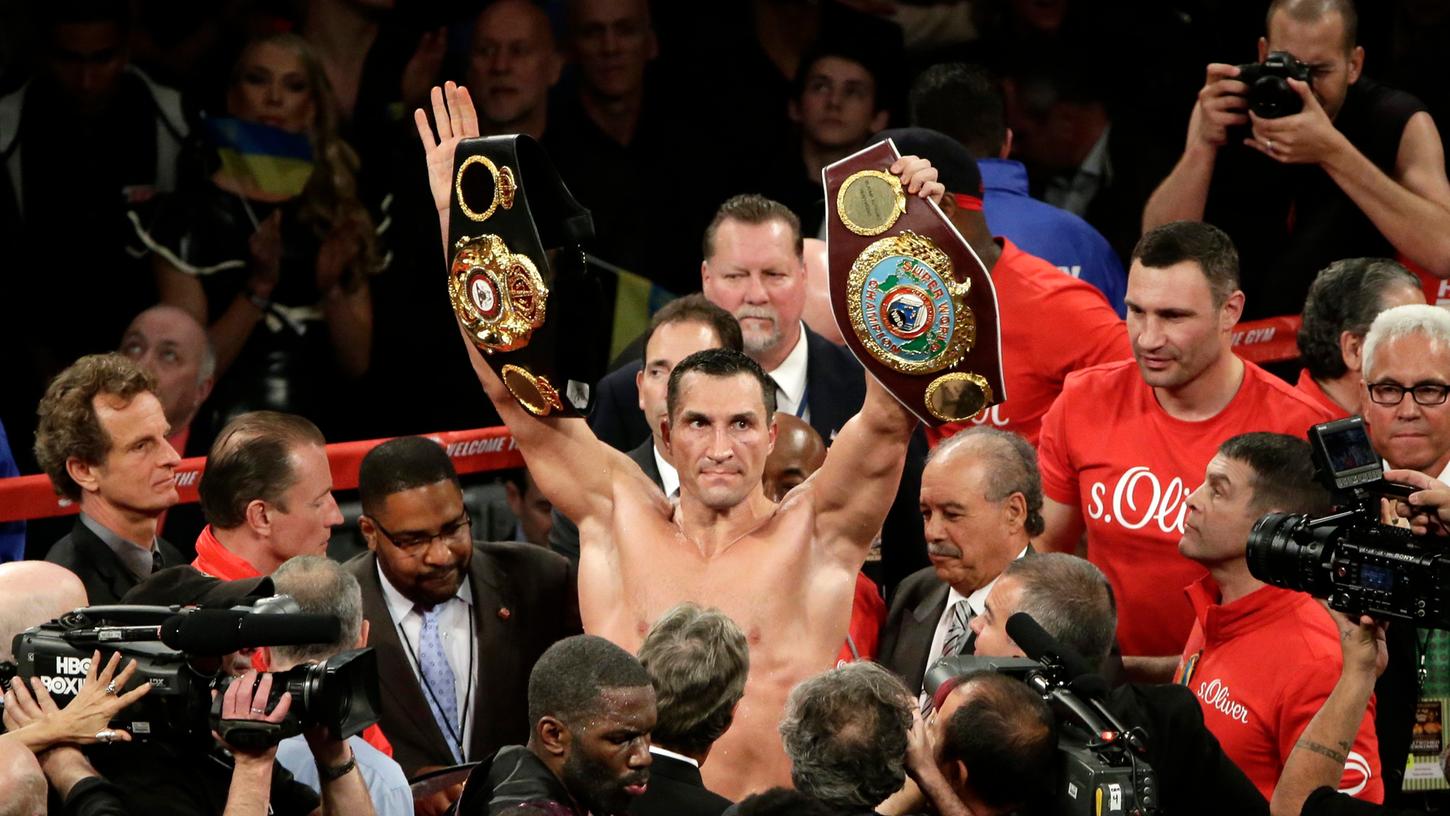 Klitschko verteidigte am Samstagabend (Ortszeit) im Madison Square Garden durch seinen 64. Sieg im 67. Kampf seine Weltmeister-Gürtel nach WBA,- WBO- und IBF-Version.