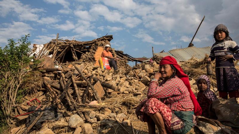 Erdbeben mit Hunderttausenden Flüchtlingen überfordert Nepal