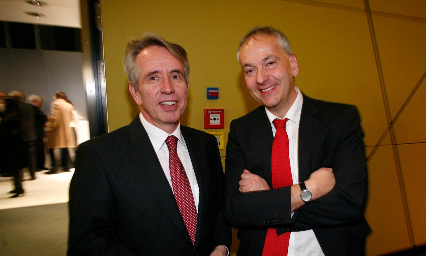Pressechef Reto Manitz (rechts) gibt nach 14 Jahren seinen Posten am Nürnberger Flughafen auf.