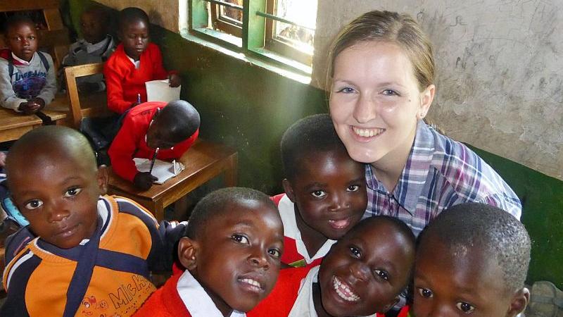 Ostheimerin leistet Freiwilligendienst in Afrika