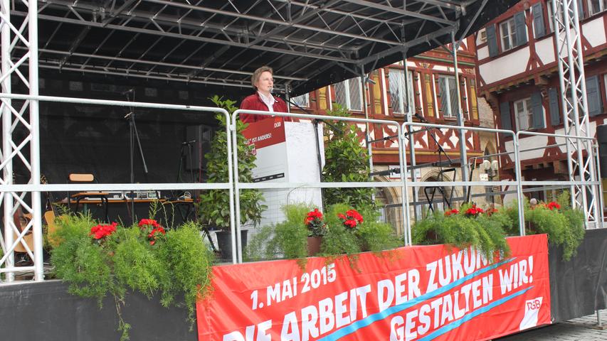 DGB-Kundgebung zum 1. Mai am Rathausplatz in Forchheim 